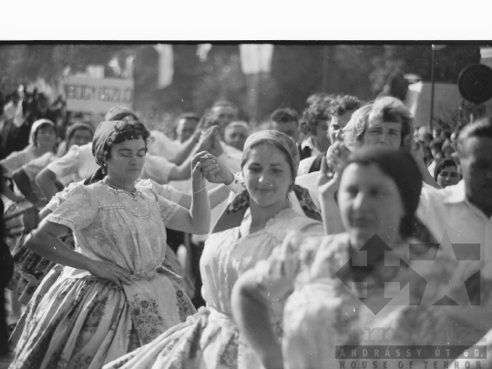 THM-BJ-01309 - Szekszárd, South Hungary, 1971