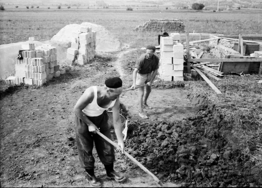 THM-BJ-02459 - Bátaszék, South Hungary, 1965 