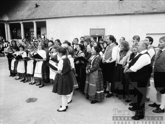 THM-BJ-03172 - Szekszárd, South Hungary, 1982