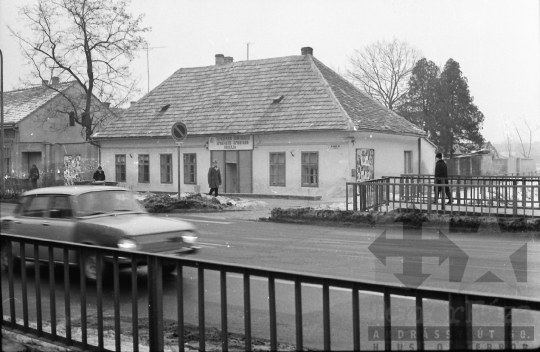 THM-BJ-03384 - Szekszárd, South Hungary, 1977