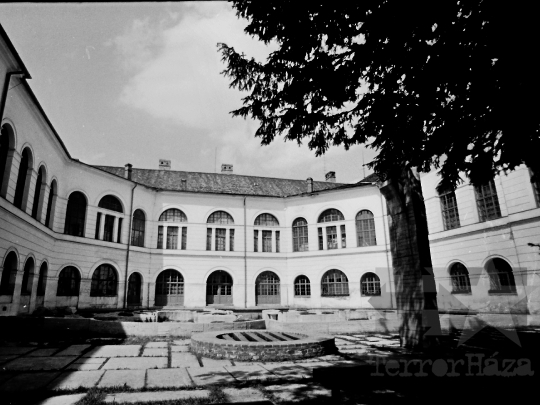 THM-BJ-03722 - Szekszárd, South Hungary, 1976