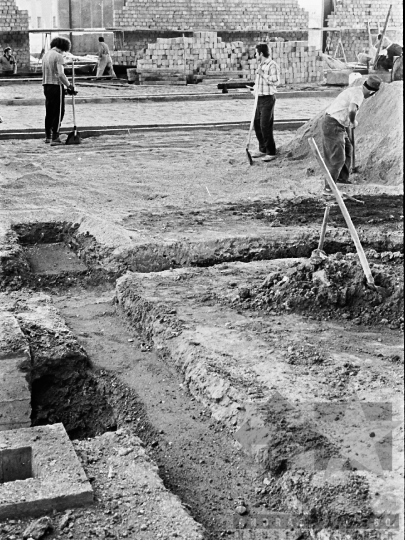 THM-BJ-03808 - Szekszárd, South Hungary, 1977