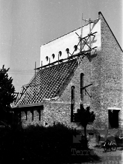 THM-BJ-04662 - Dombóvár, South Hungary, 1988