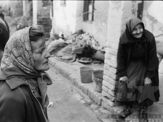 THM-BJ-04923 - Kajdacs, South Hungary, 1976 