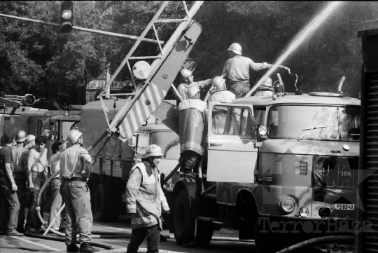 THM-BJ-06736 - Szekszárd, South Hungary, 1986 