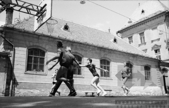 THM-BJ-07416 - Szekszárd, South Hungary, 1967