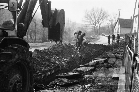 THM-BJ-07977 - Mórágy, South Hungary, 1988