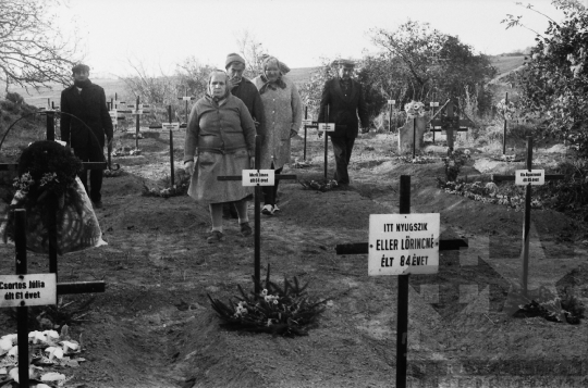 THM-BJ-09530 - Grábóc, South Hungary, 1989