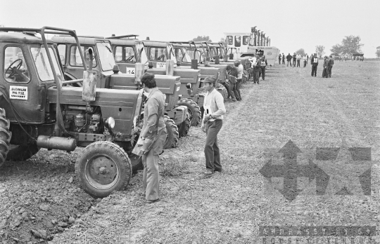 THM-BJ-09563 - Őcsény, South Hungary, 1972