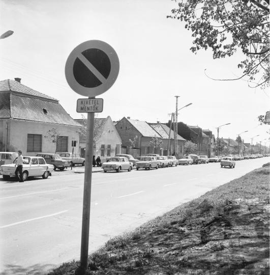 THM-BJ-09687 - Szekszárd, South Hungary, 1970