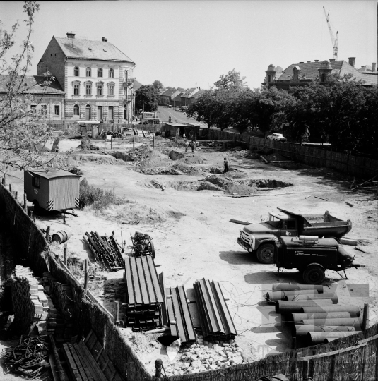 THM-BJ-09885a - Szekszárd, South Hungary, 1977