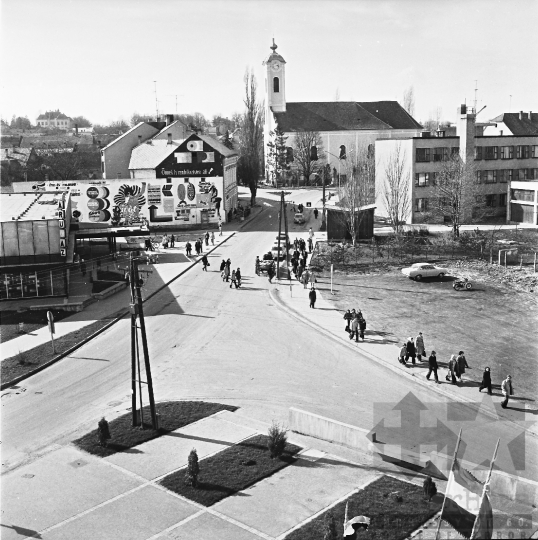 THM-BJ-10542 - Bonyhád, South Hungary, 1977