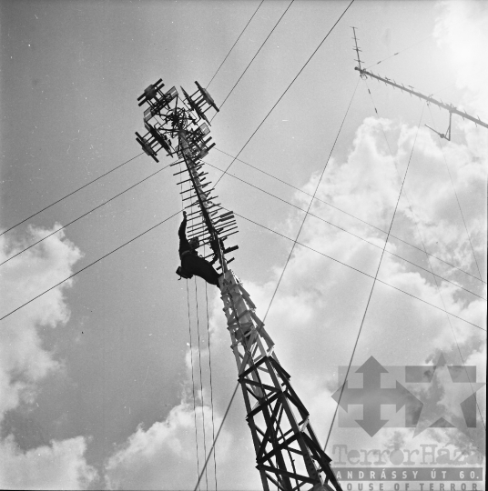 THM-BJ-10617 - Szekszárd, South Hungary, 1979