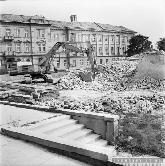 THM-BJ-10975 - Szekszárd, South Hungary, 1978