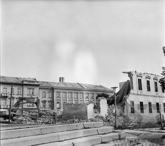 THM-BJ-10976 - Szekszárd, South Hungary, 1978